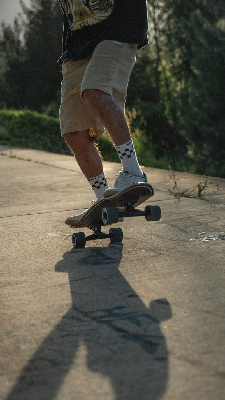 man skateboard stunt