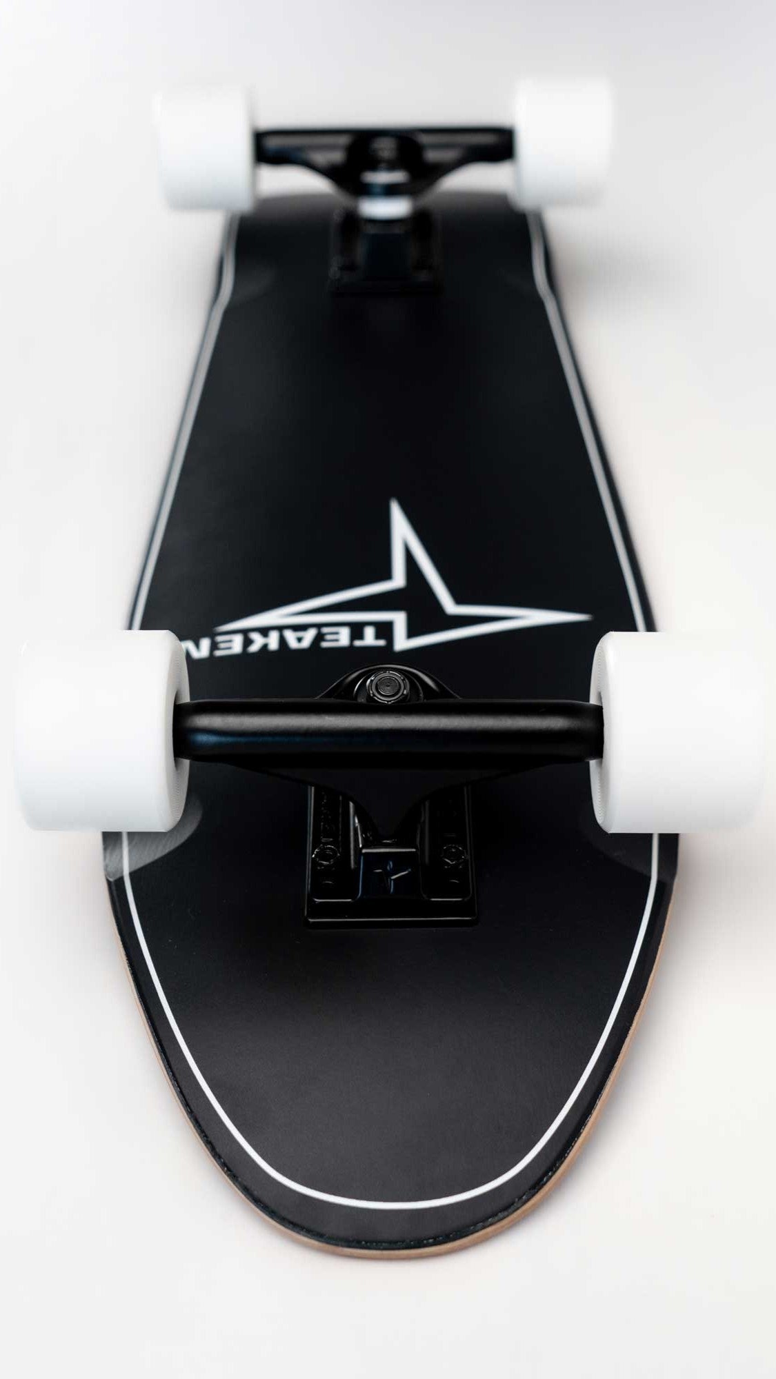 Shredder Skateboard-White wheels