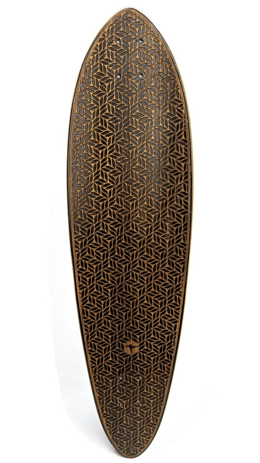 Carver Leaf Teak Pattern